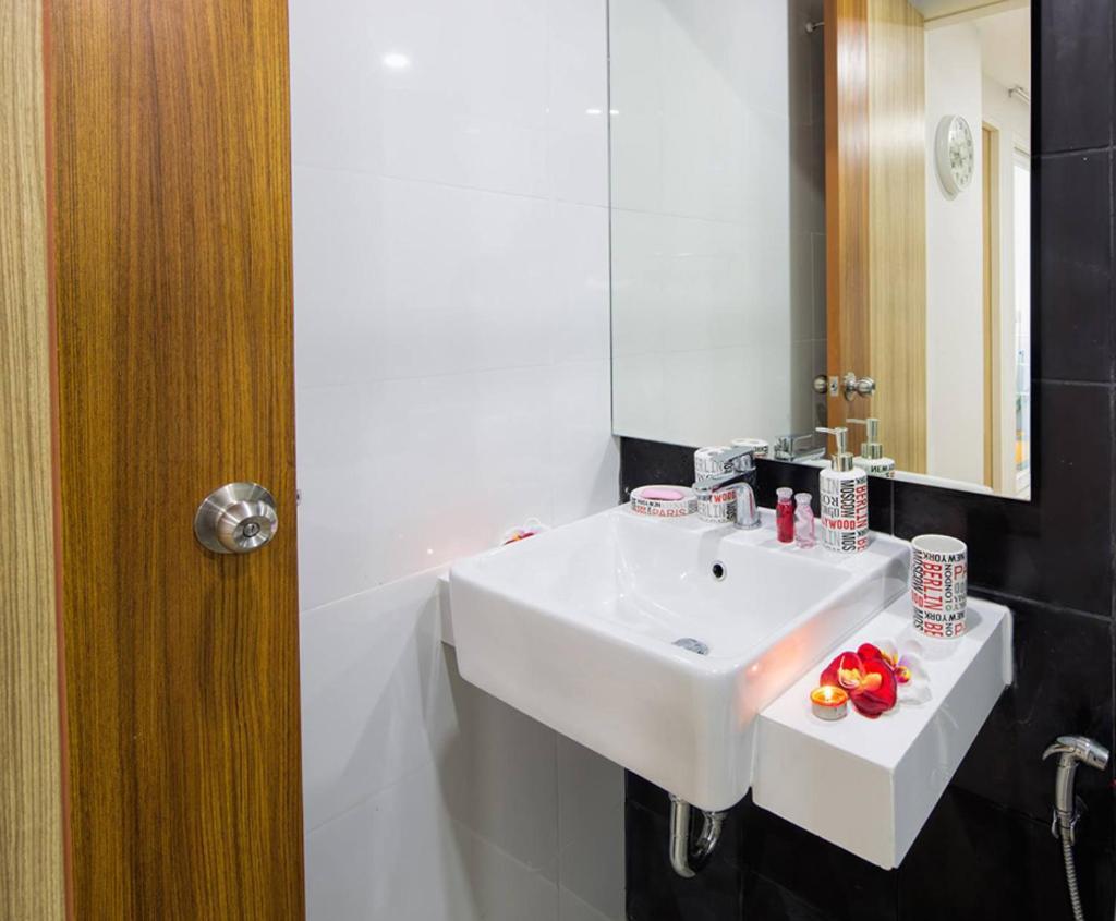 Superbe Studio Avec Salle De Bain Privee Kata Beach Phuket Phuket Exterior photo